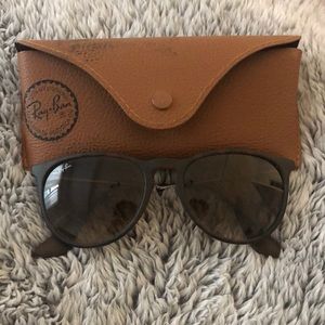 Brown Ray ban sunglasses